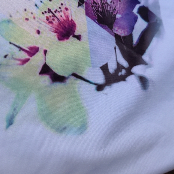 Calia by Carrie Underwood Geo Floral Tank Small - Picture 4 of 4